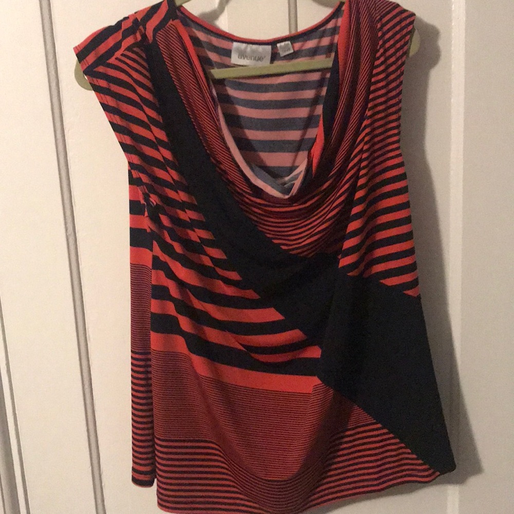 Cute avenue blouse